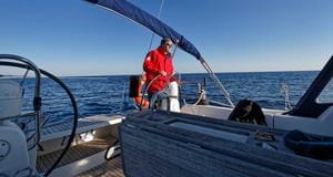 Why are there two helms on a yacht? A detailed guide for beginners | Navi.training